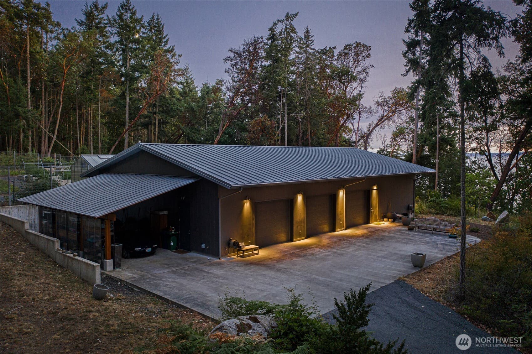 Property photo 33