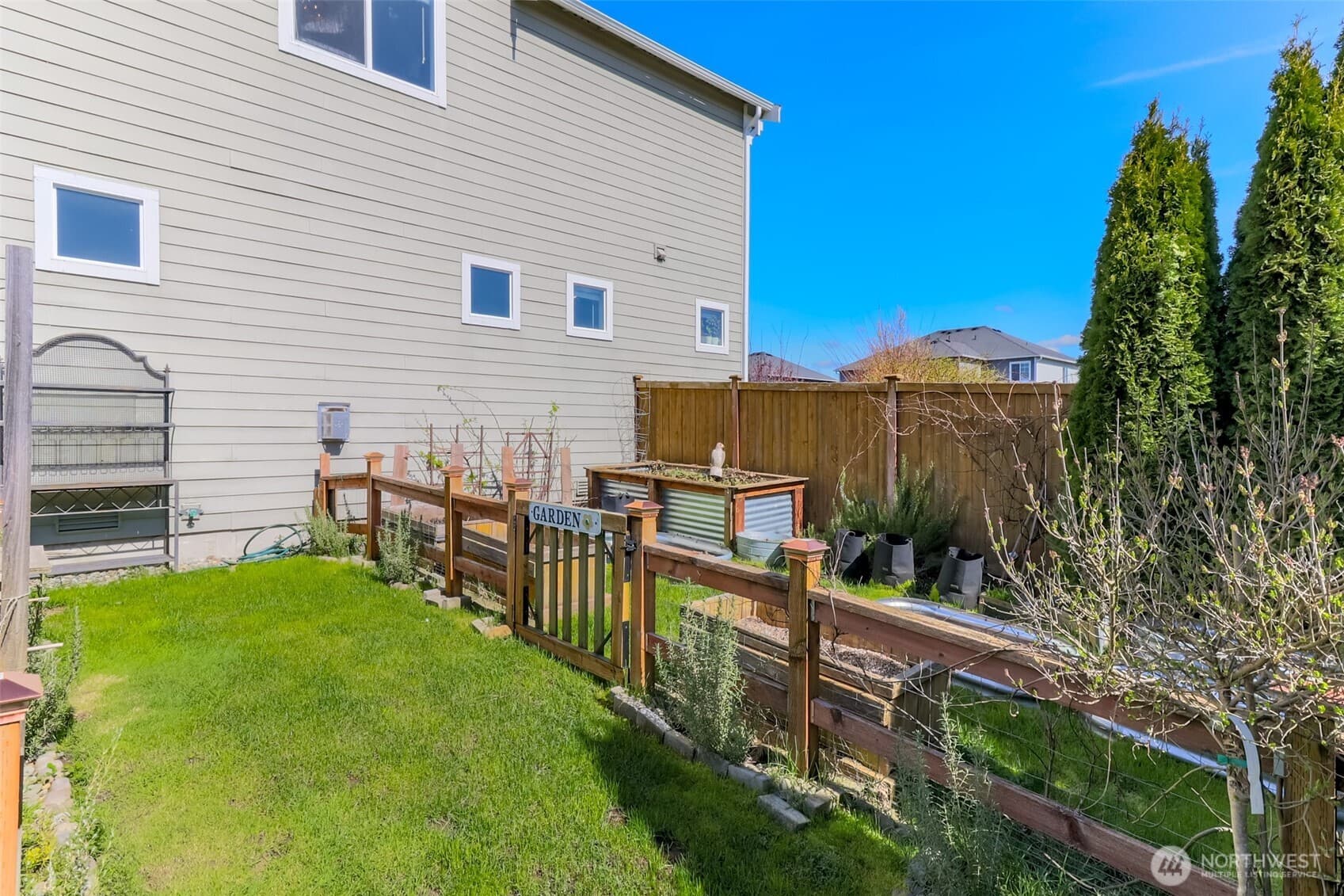 Property photo 33