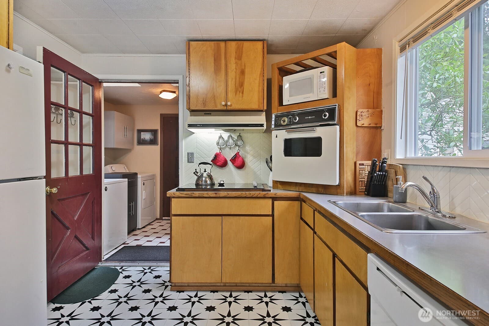 Property photo 25