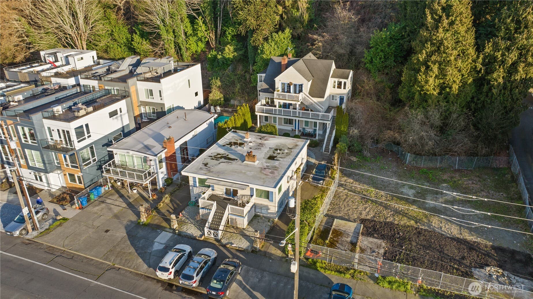 Property photo 35
