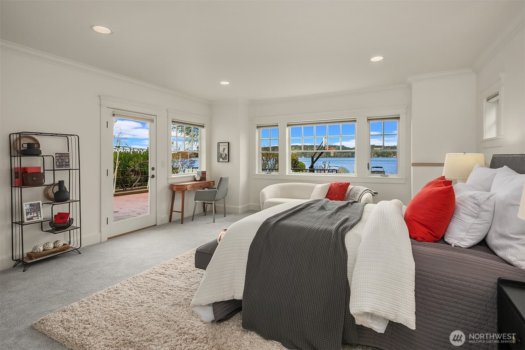 Property photo 32