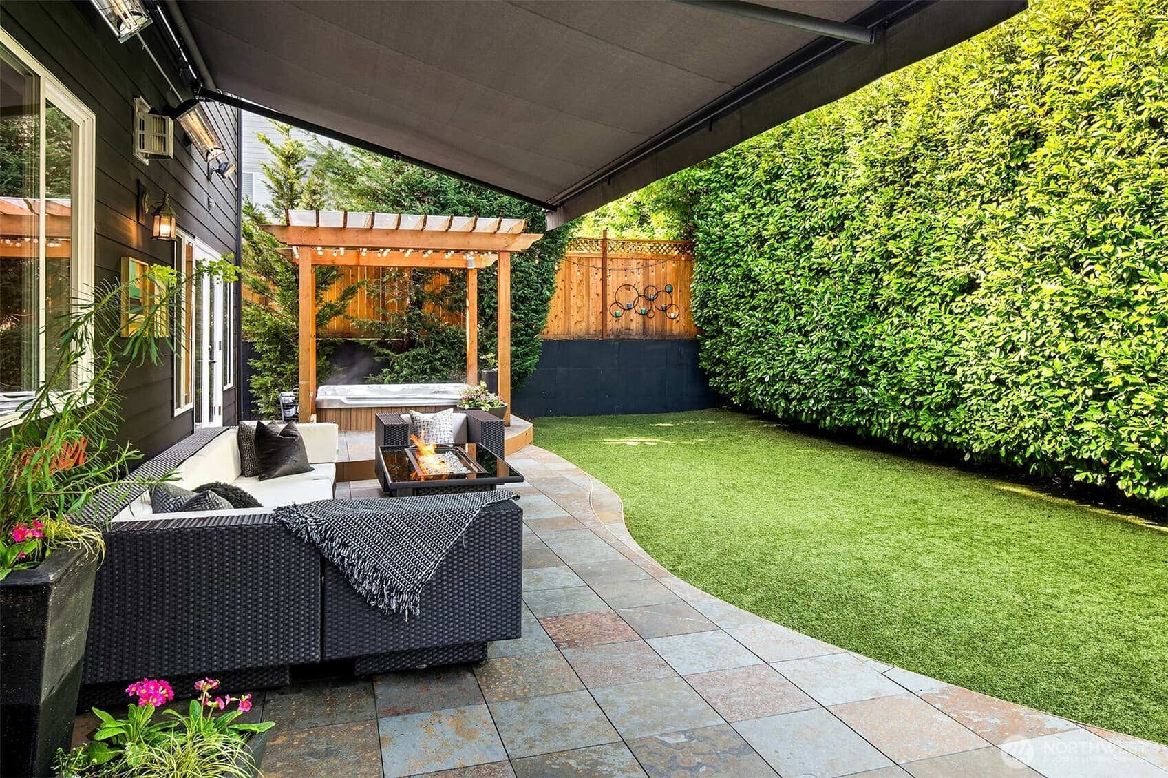 Property photo 35