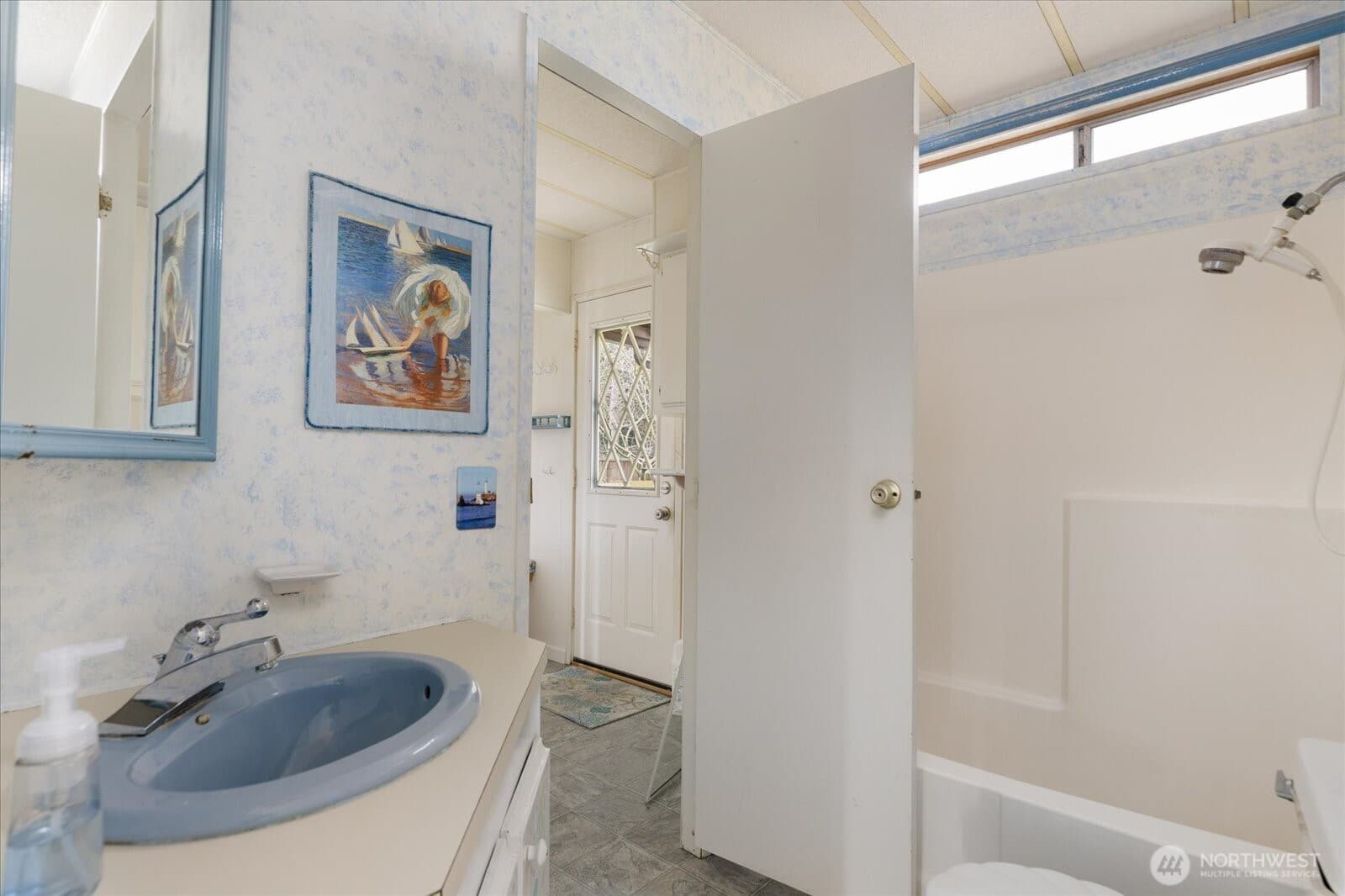 Property photo 25