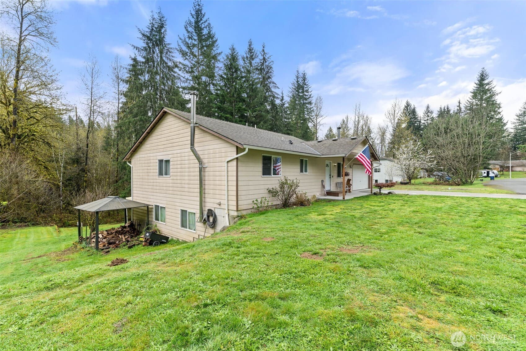 Property photo 33