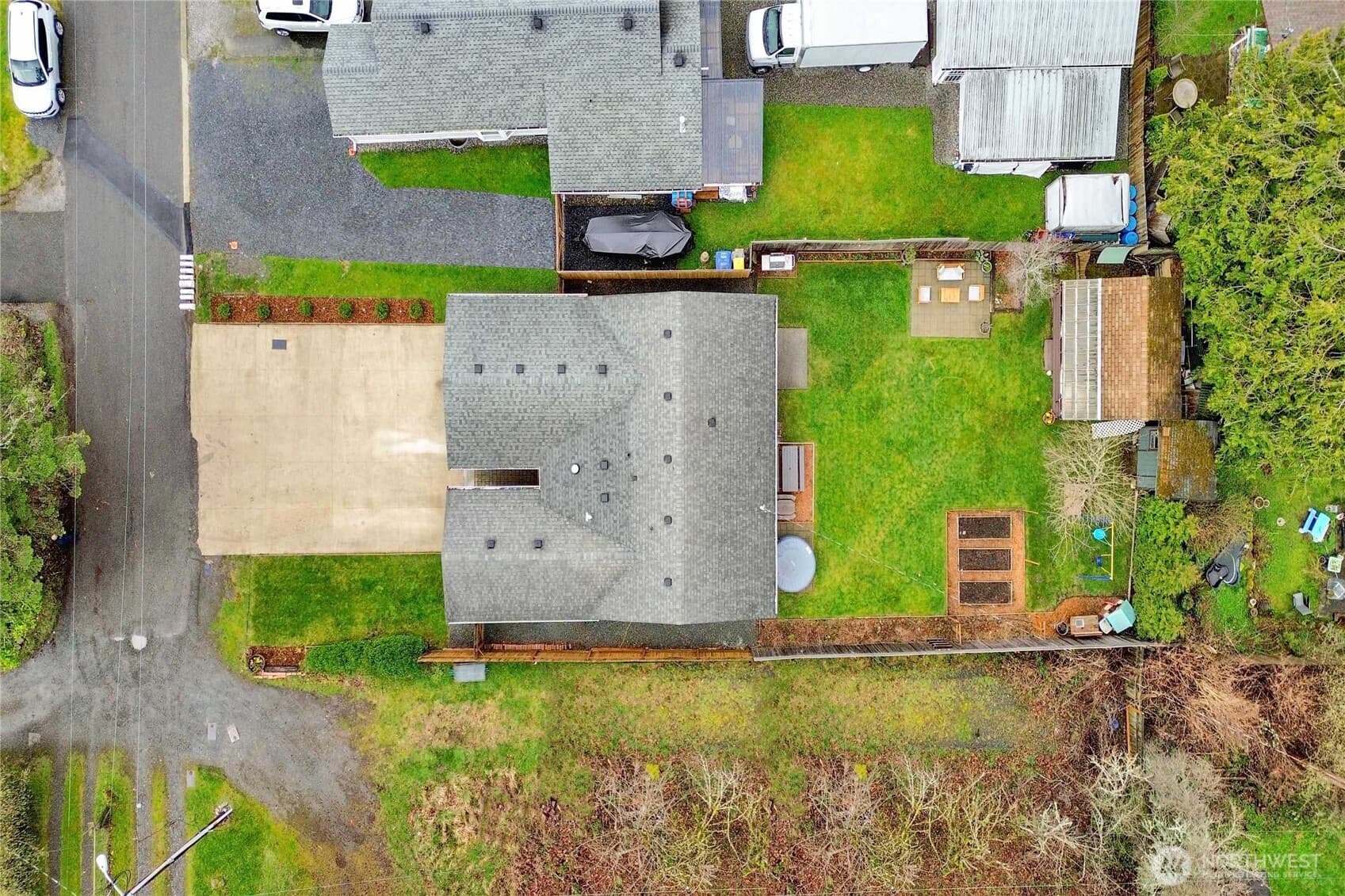 Property photo 36