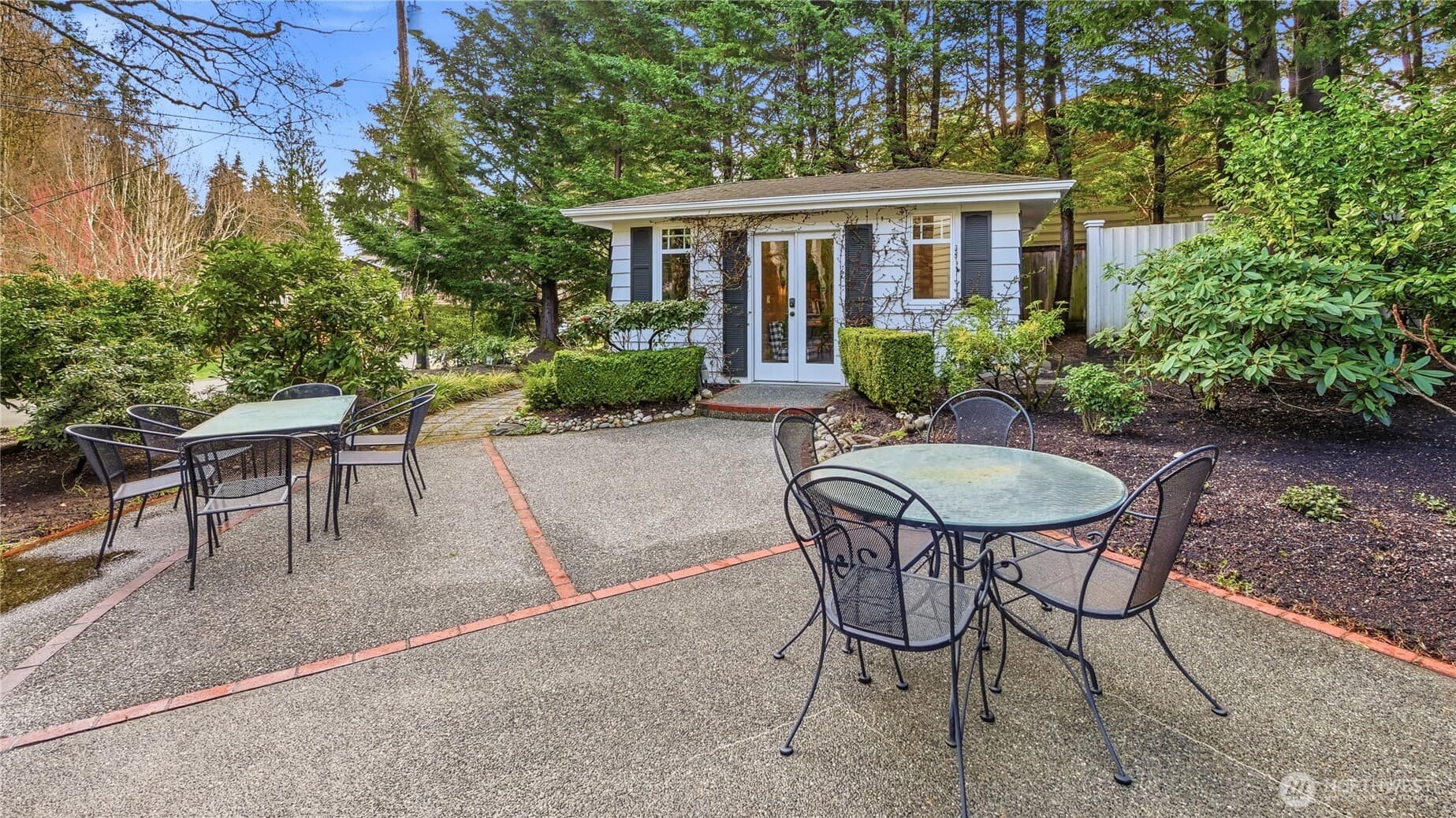 Property photo 24