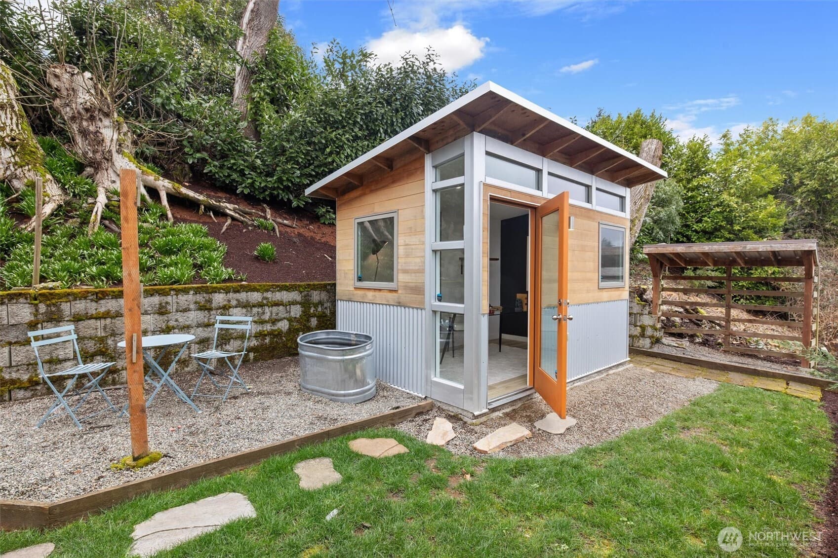 Property photo 24