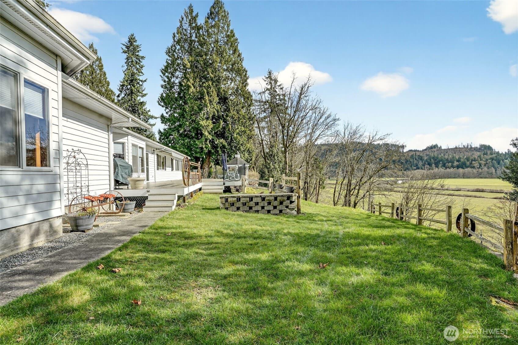 Property photo 33