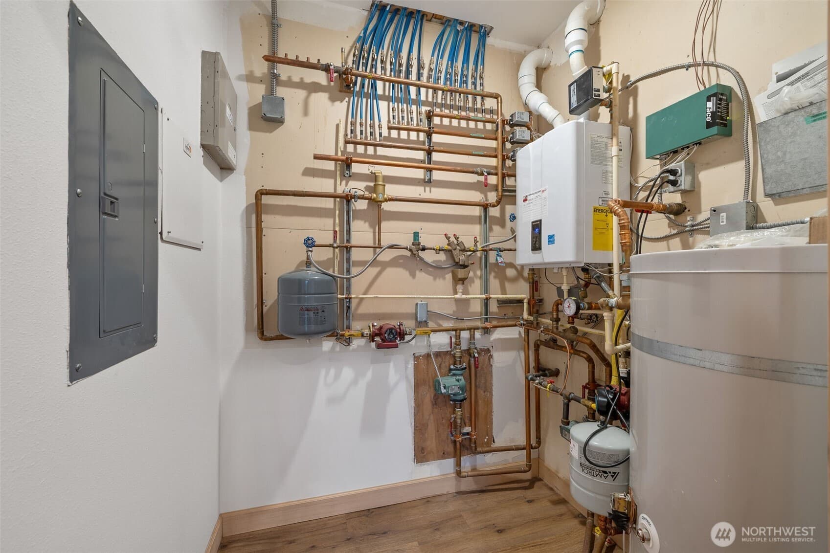 Property photo 31
