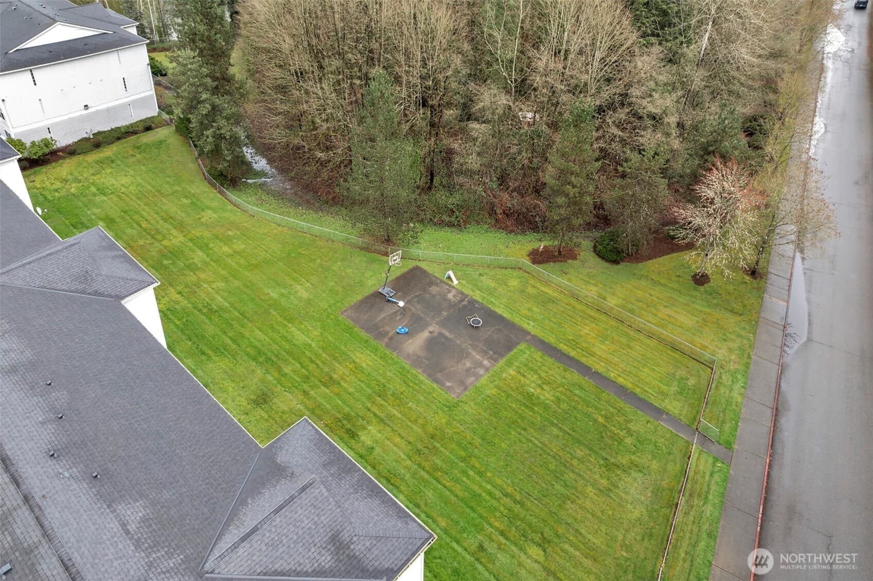 Property photo 35