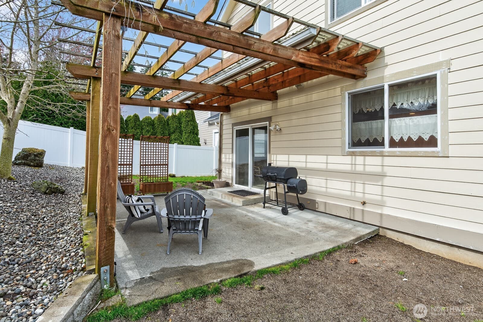 Property photo 28