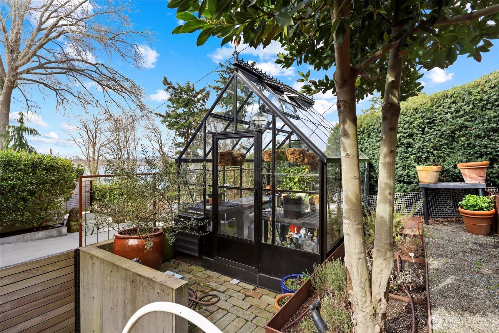 Property photo 32