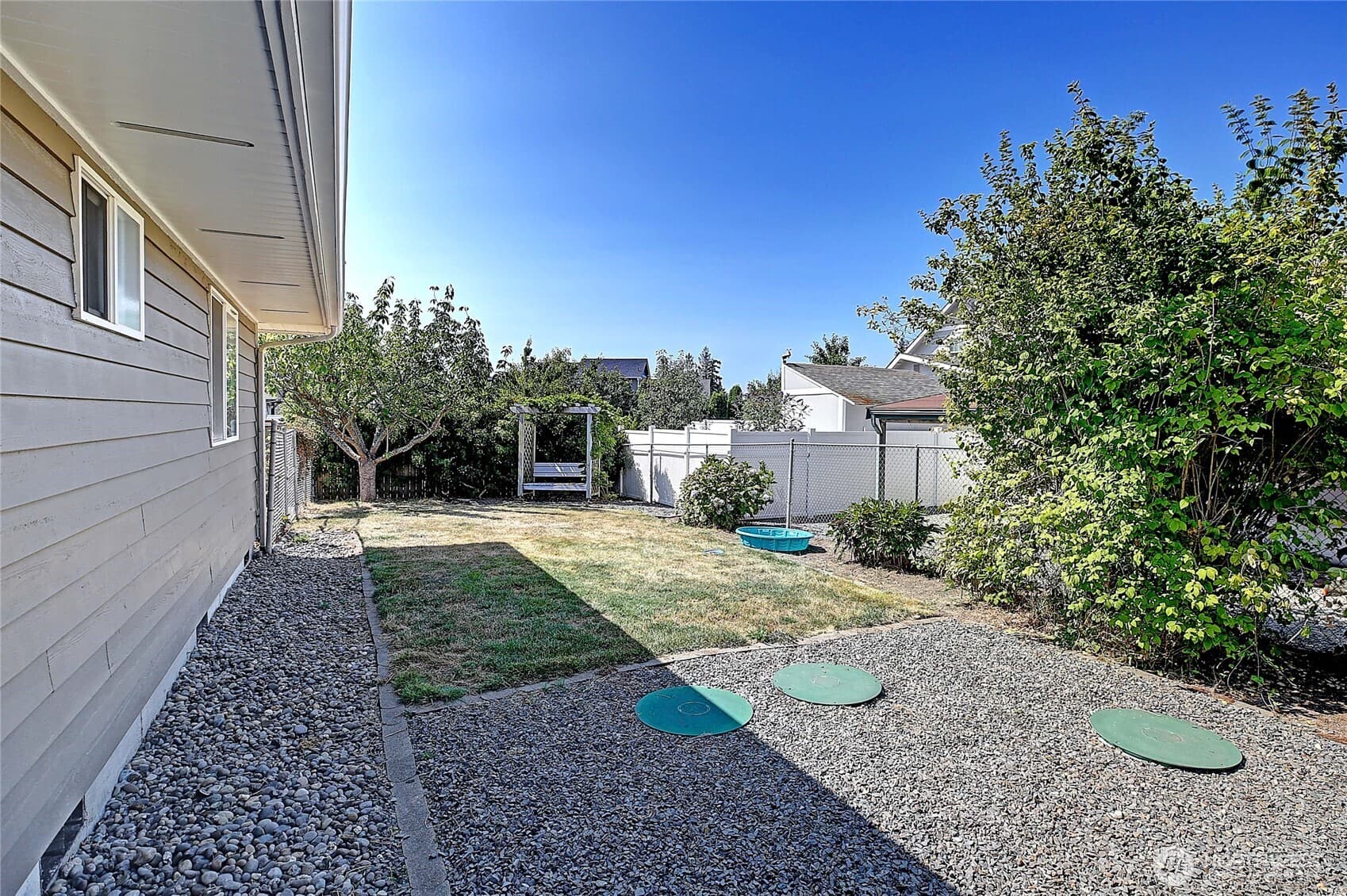 Property photo 33