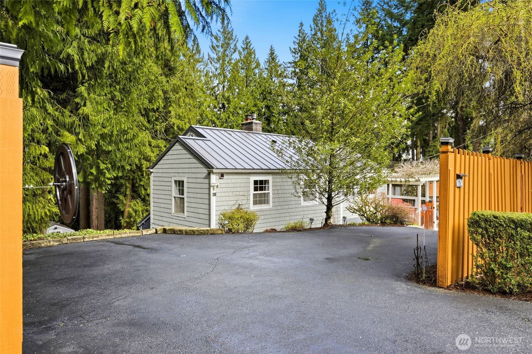 Property photo 34