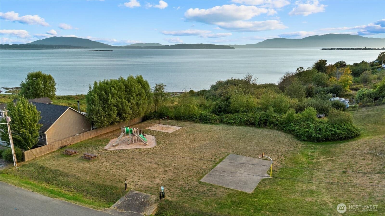 Property photo 33