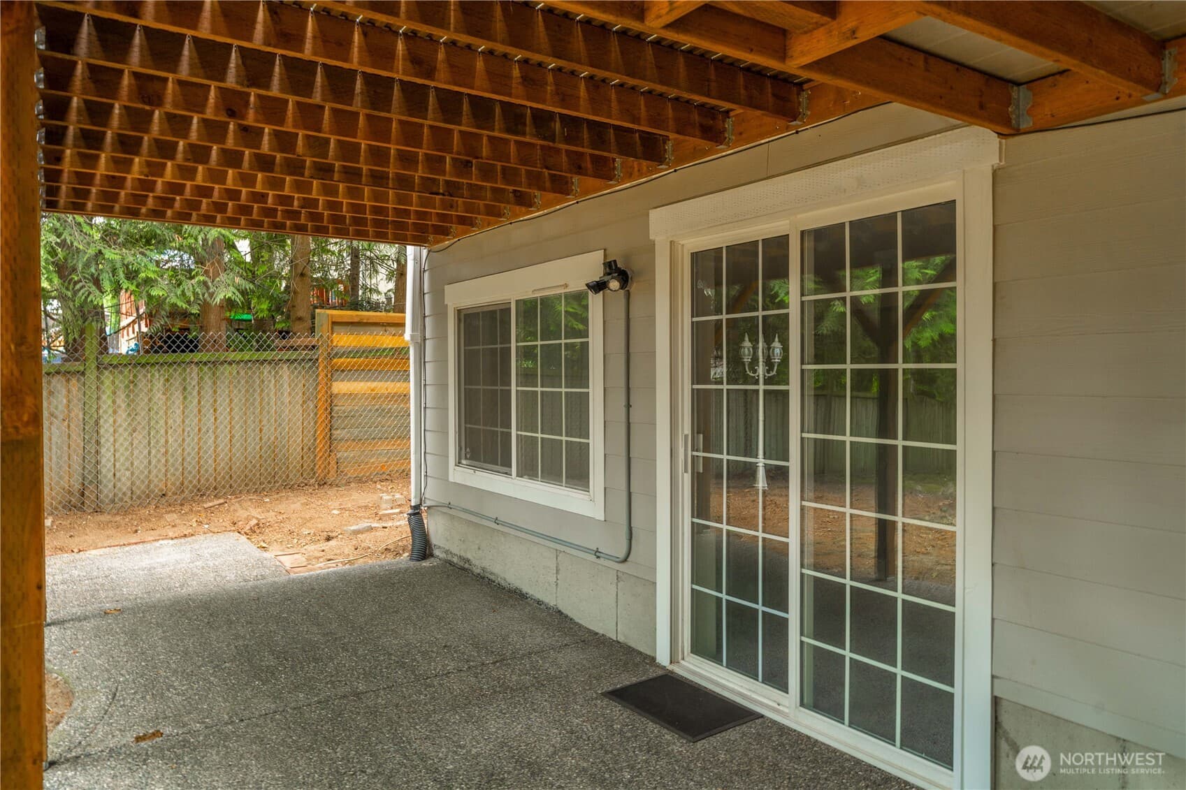 Property photo 32