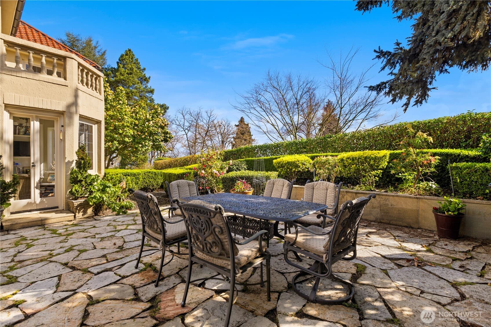 Property photo 36