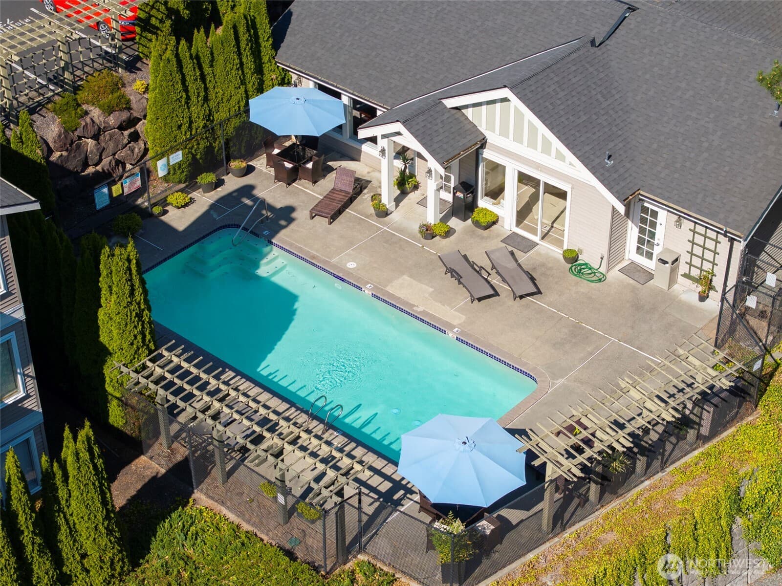 Property photo 31