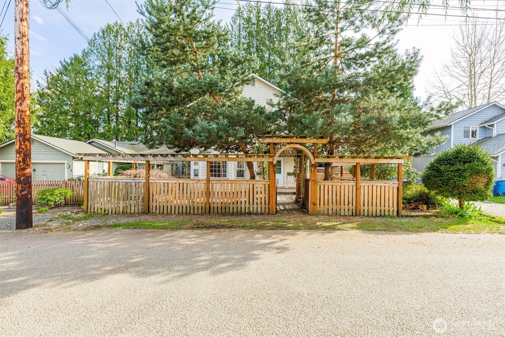 Property photo 32
