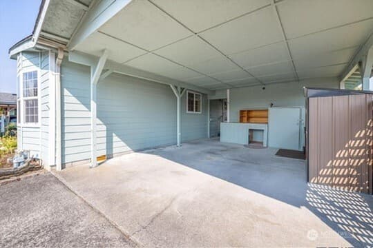 Property photo 32