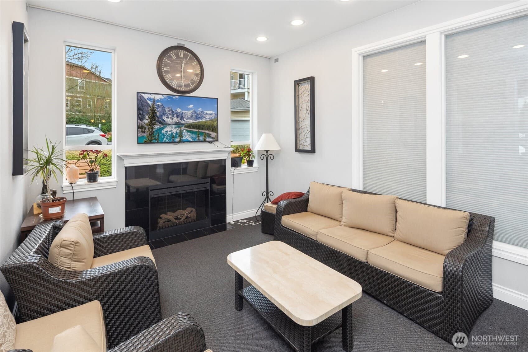 Property photo 28