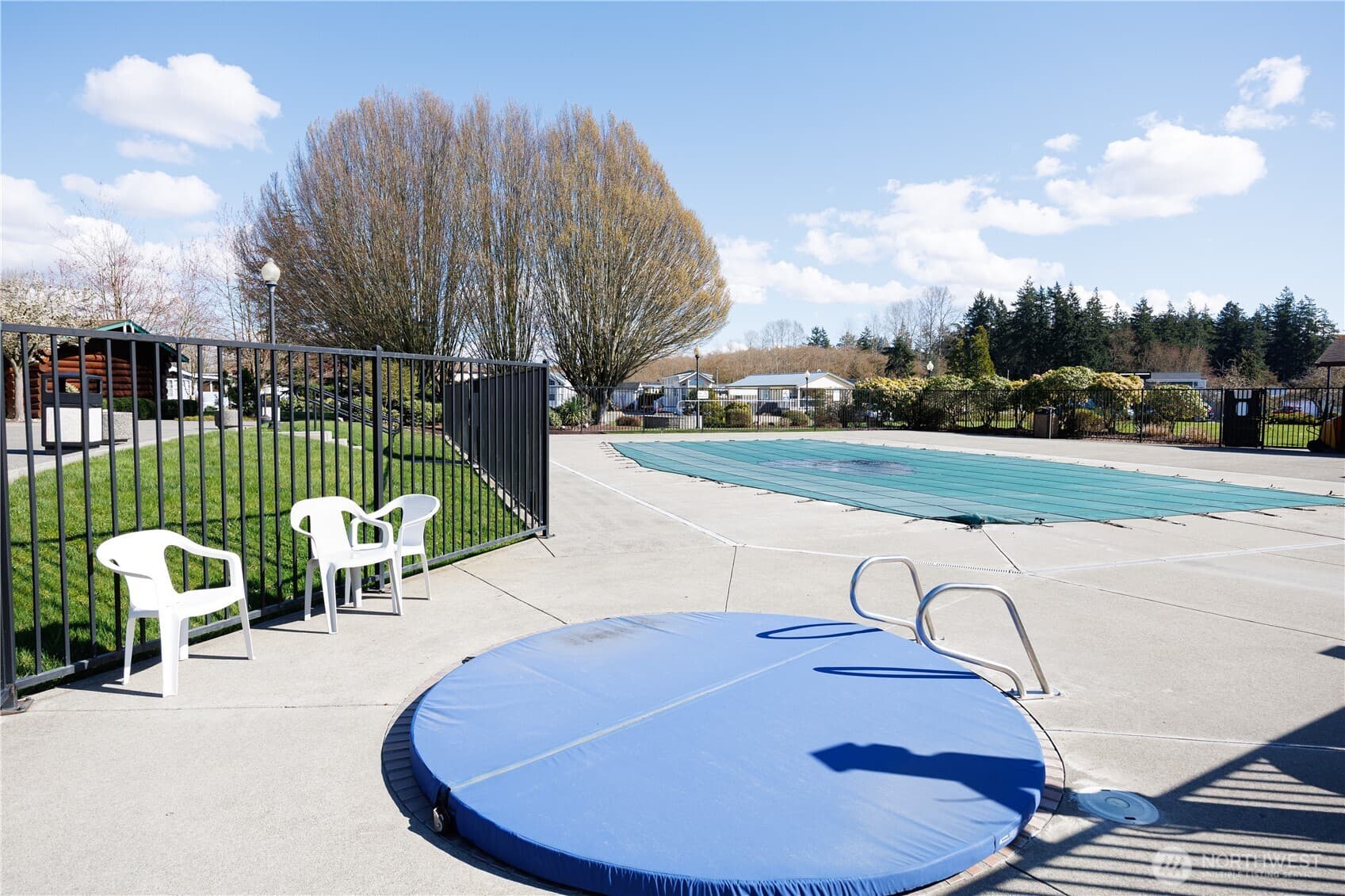 Property photo 35