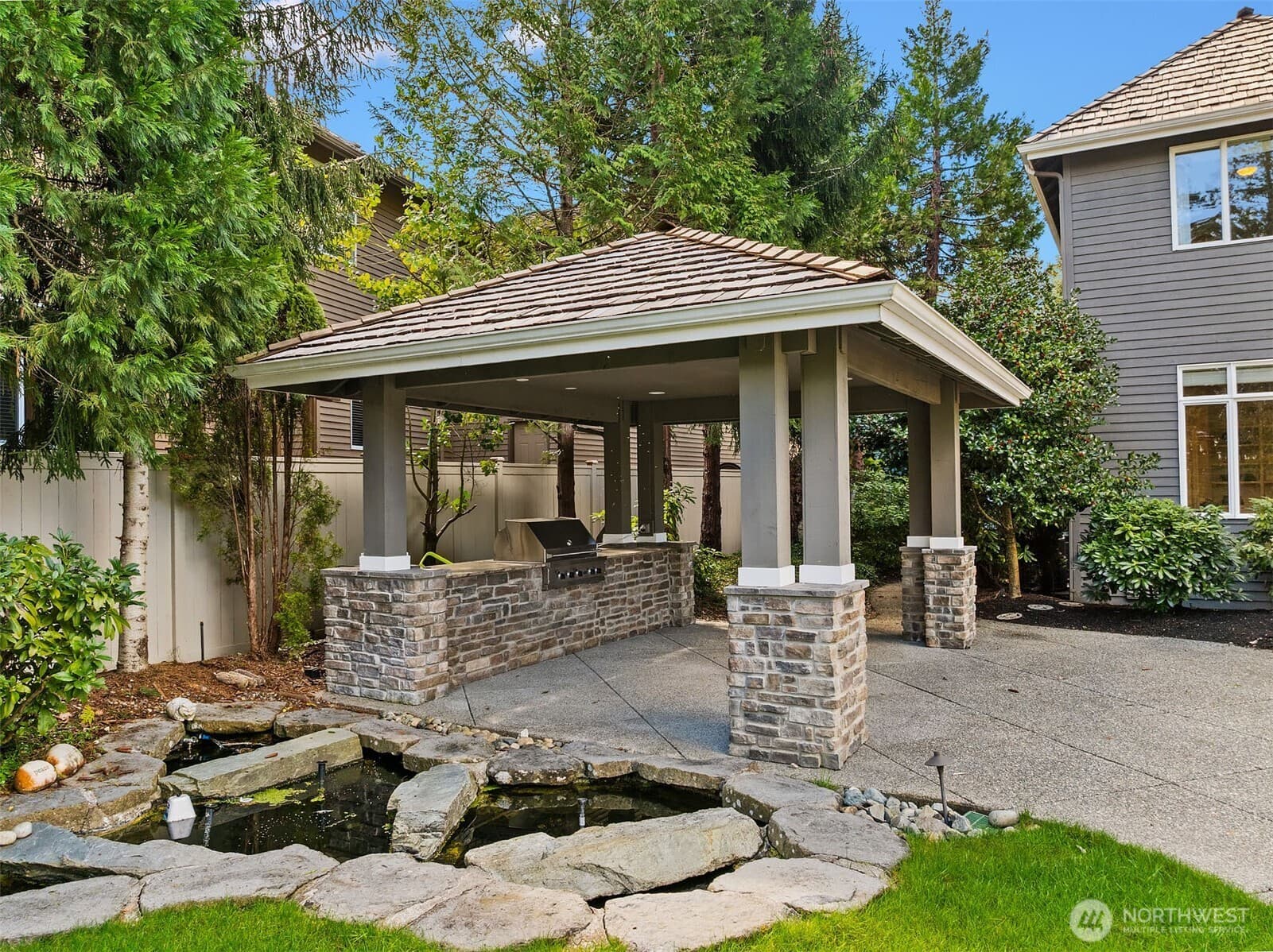Property photo 33