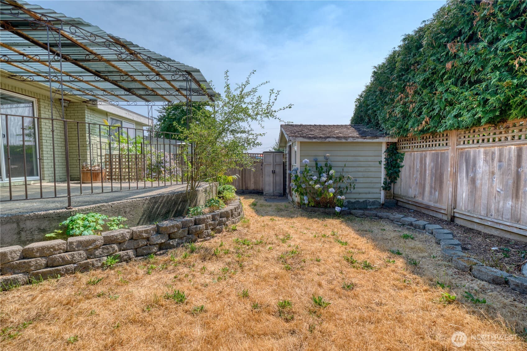 Property photo 25