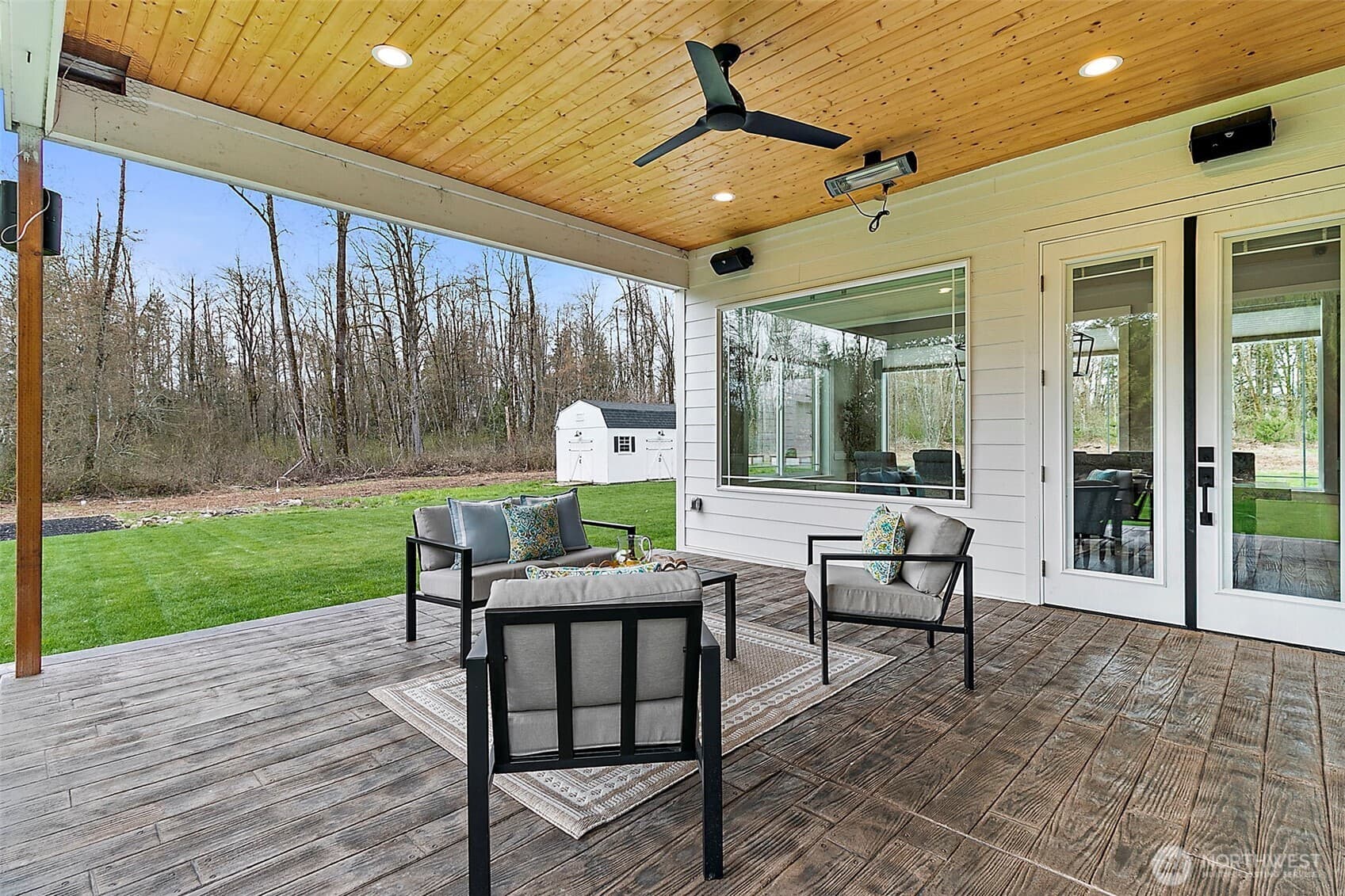 Property photo 33