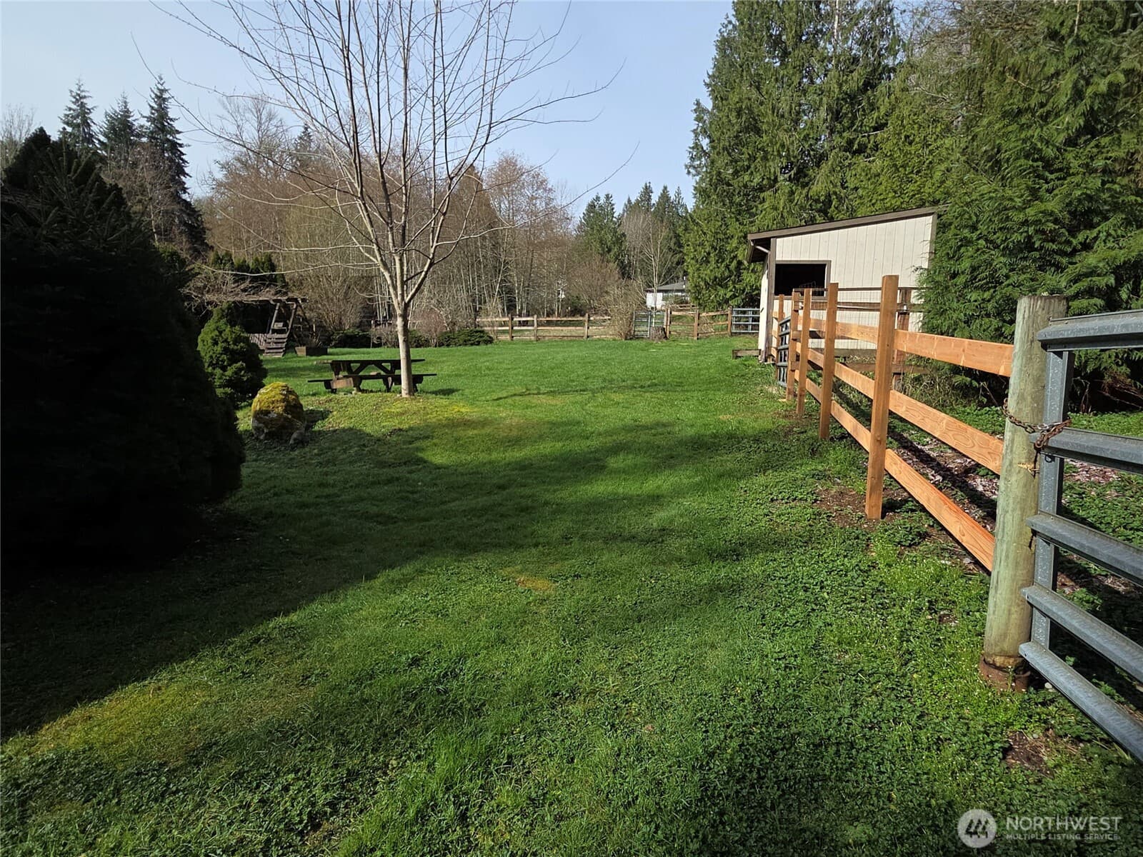 Property photo 32