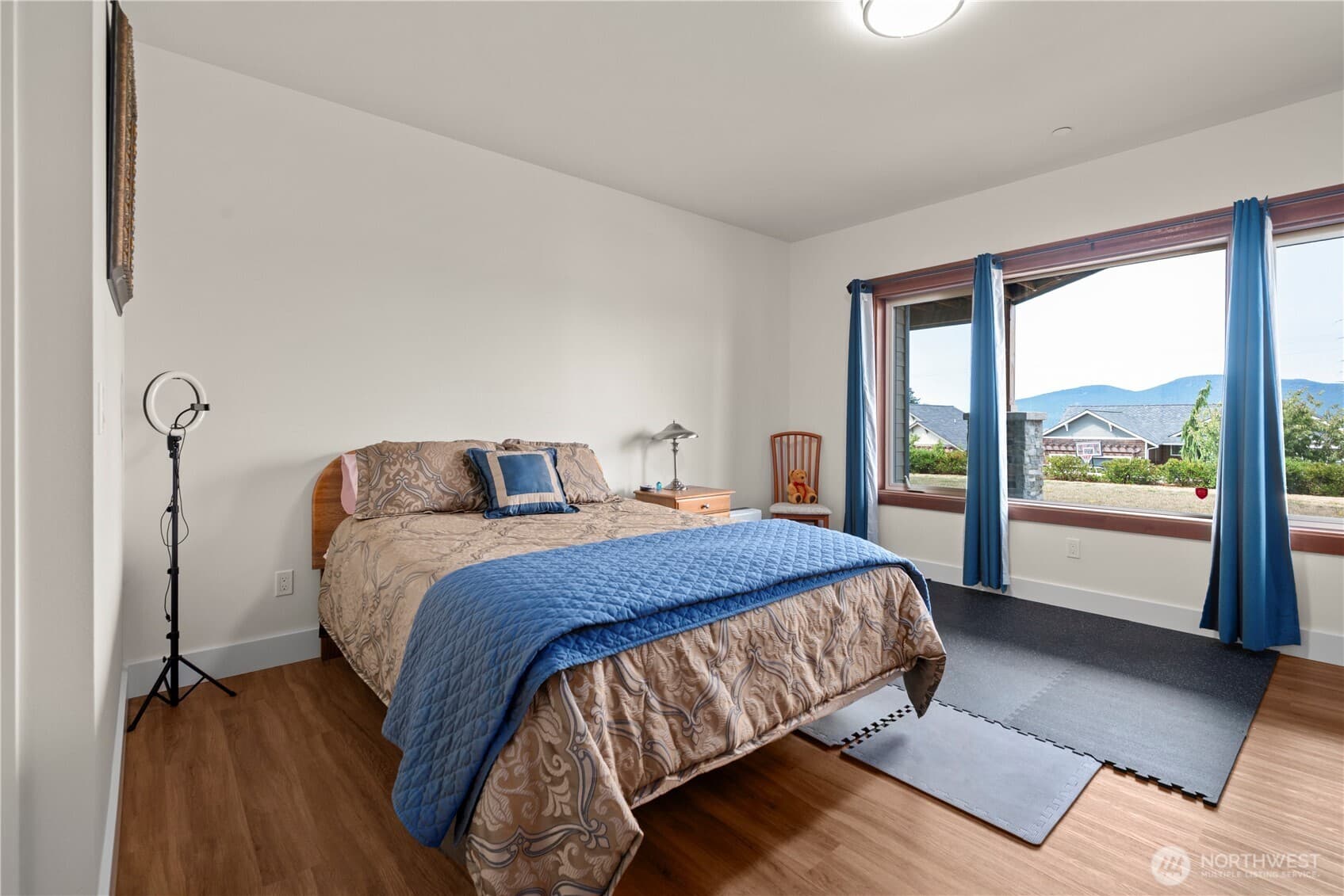 Property photo 35
