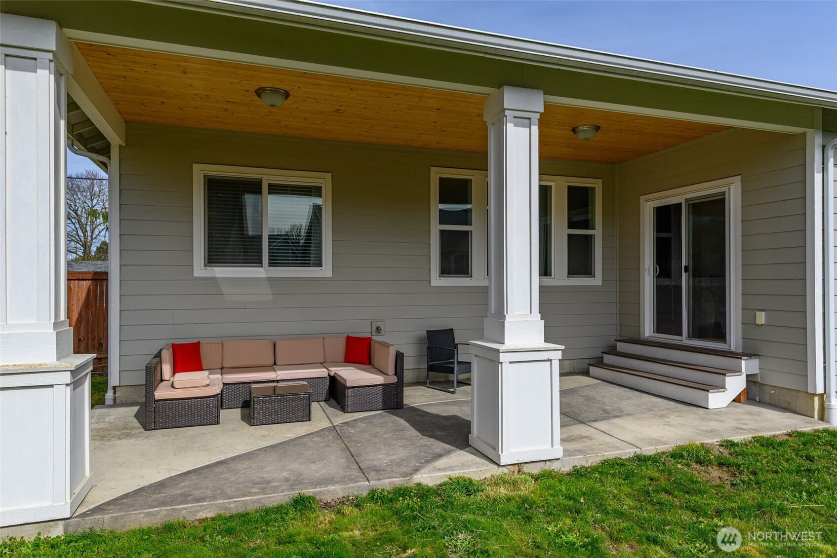 Property photo 28