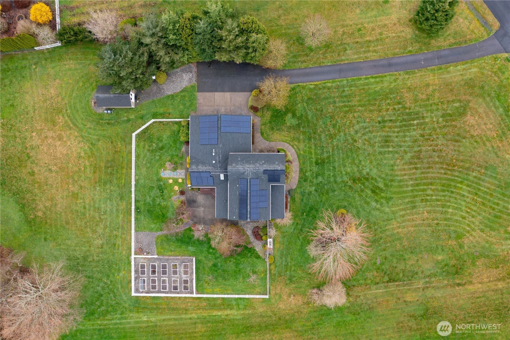 Property photo 38