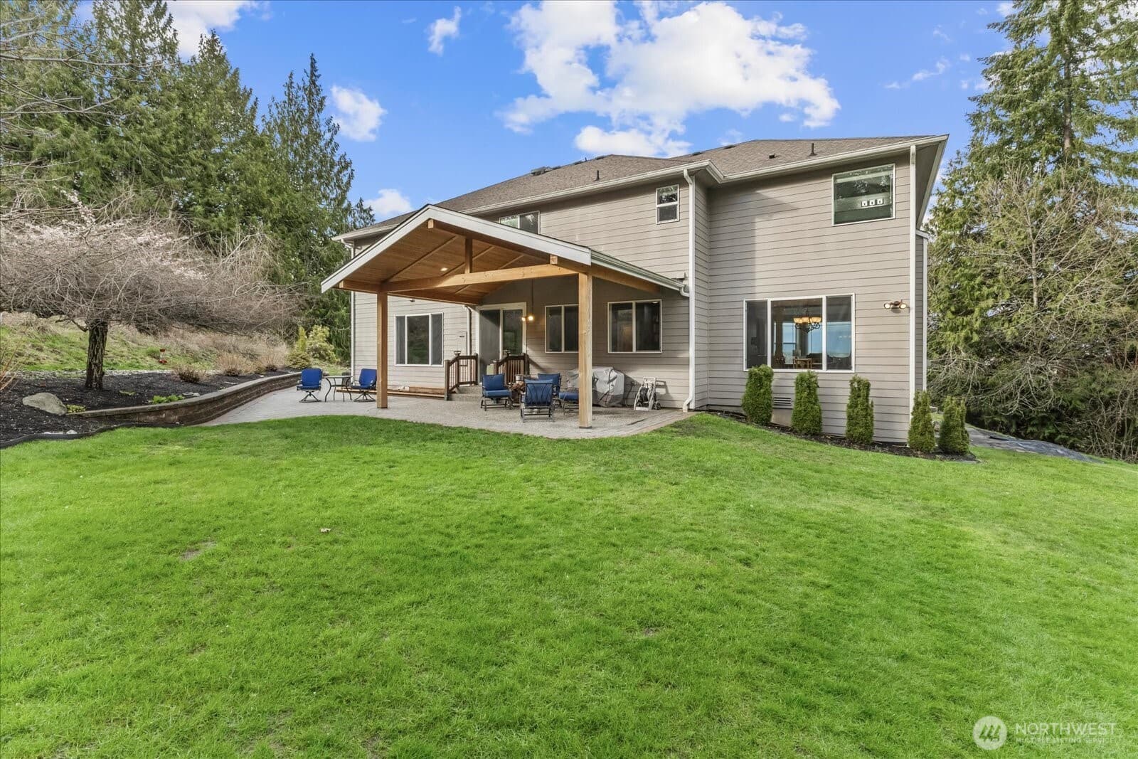 Property photo 35