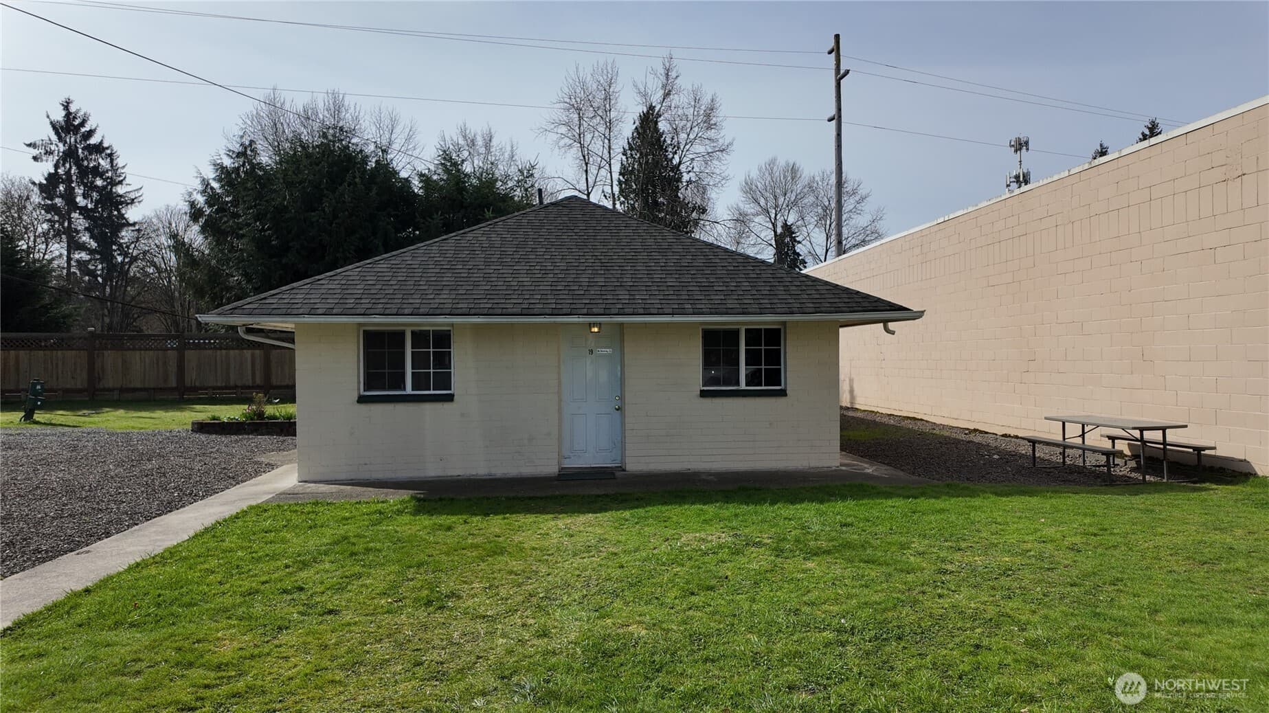 Property photo 23