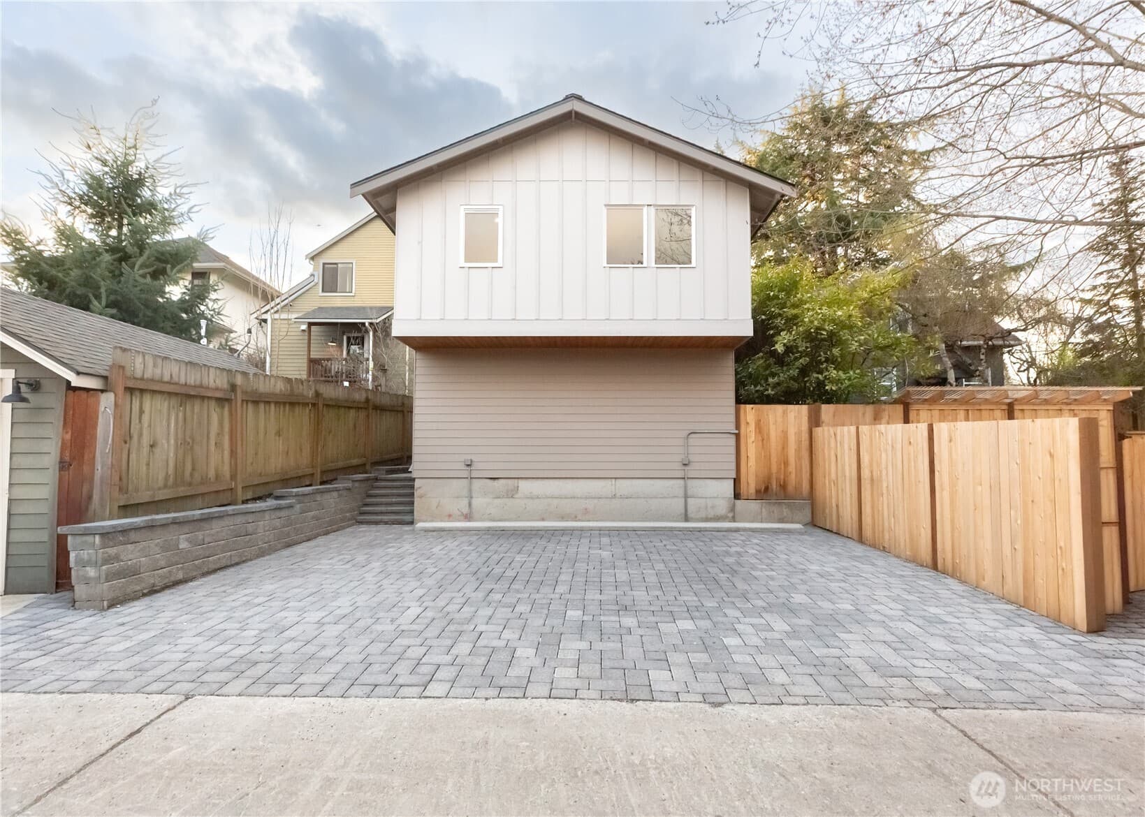 Property photo 25