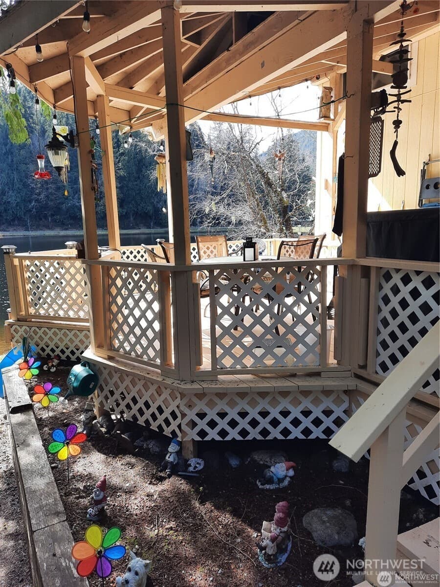 Property photo 33