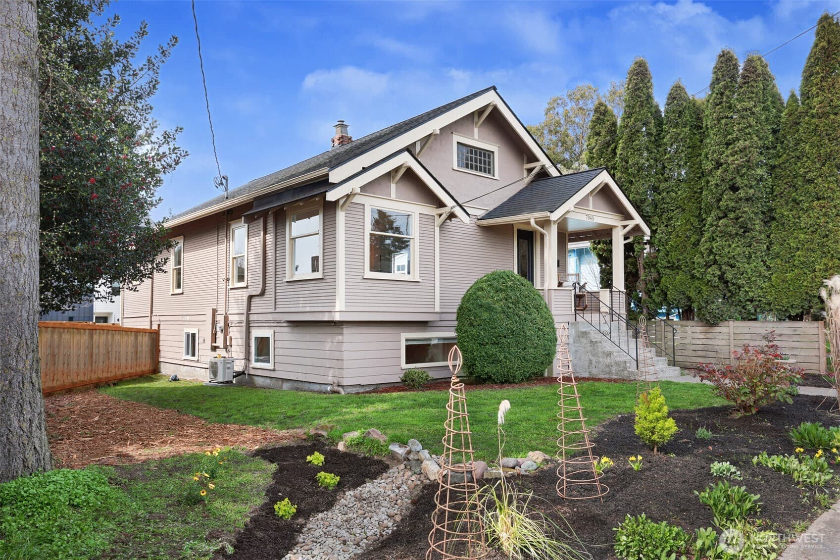 Property photo 35