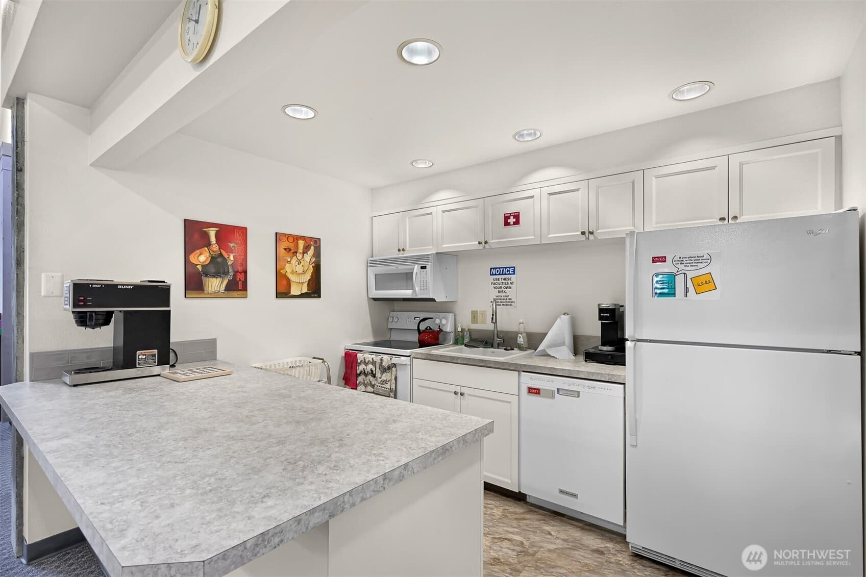 Property photo 35