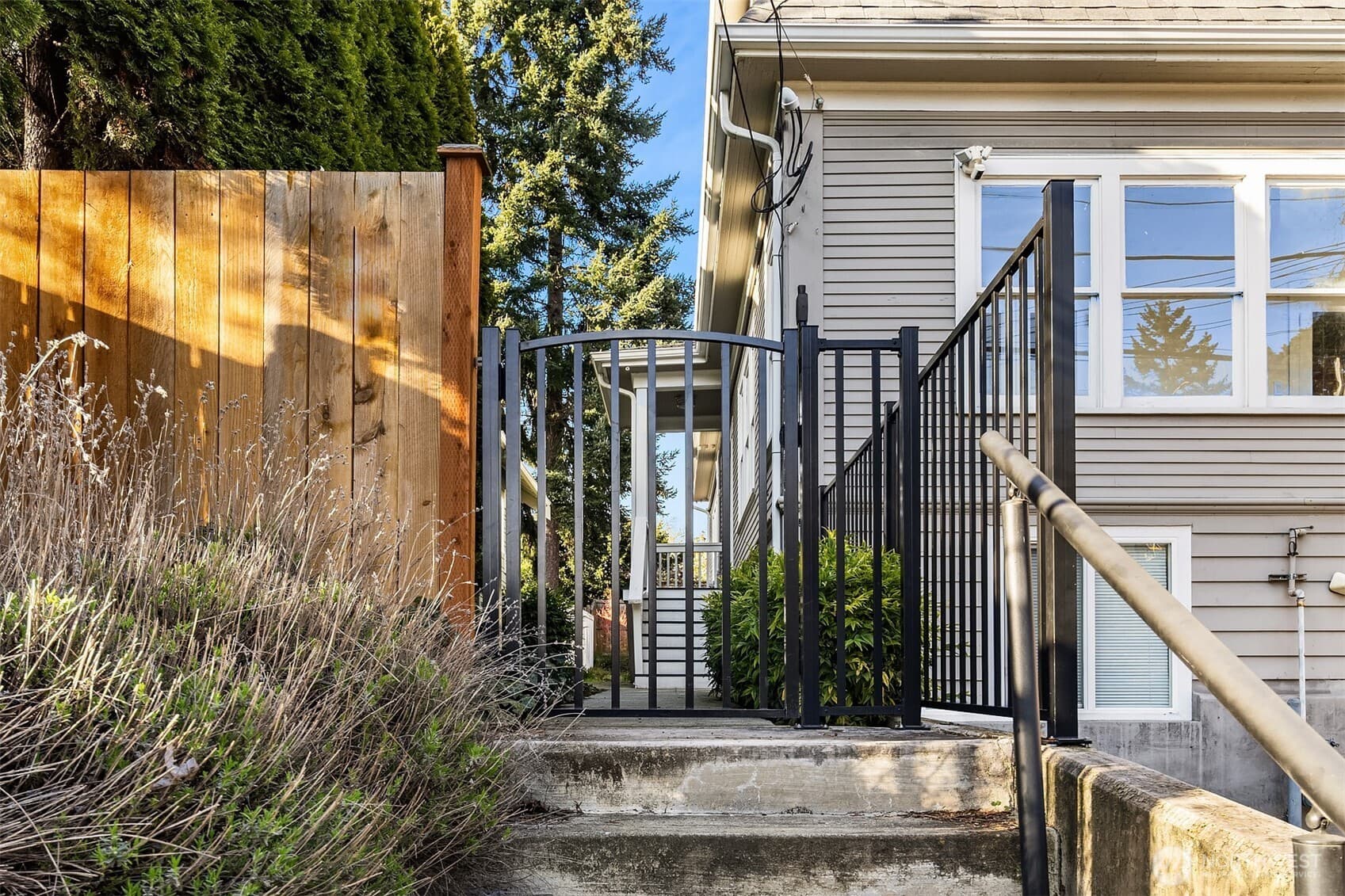 Property photo 38