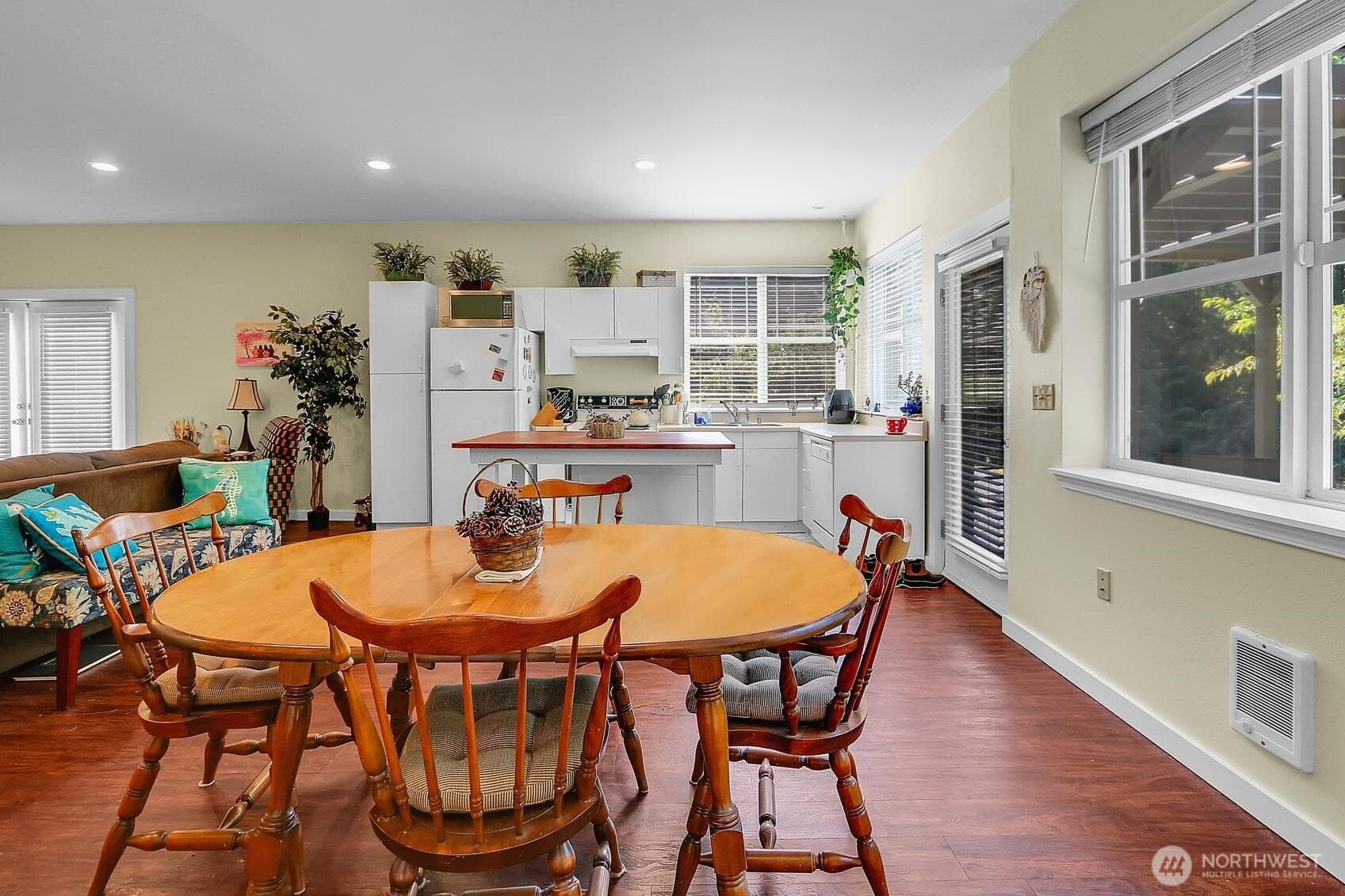 Property photo 38