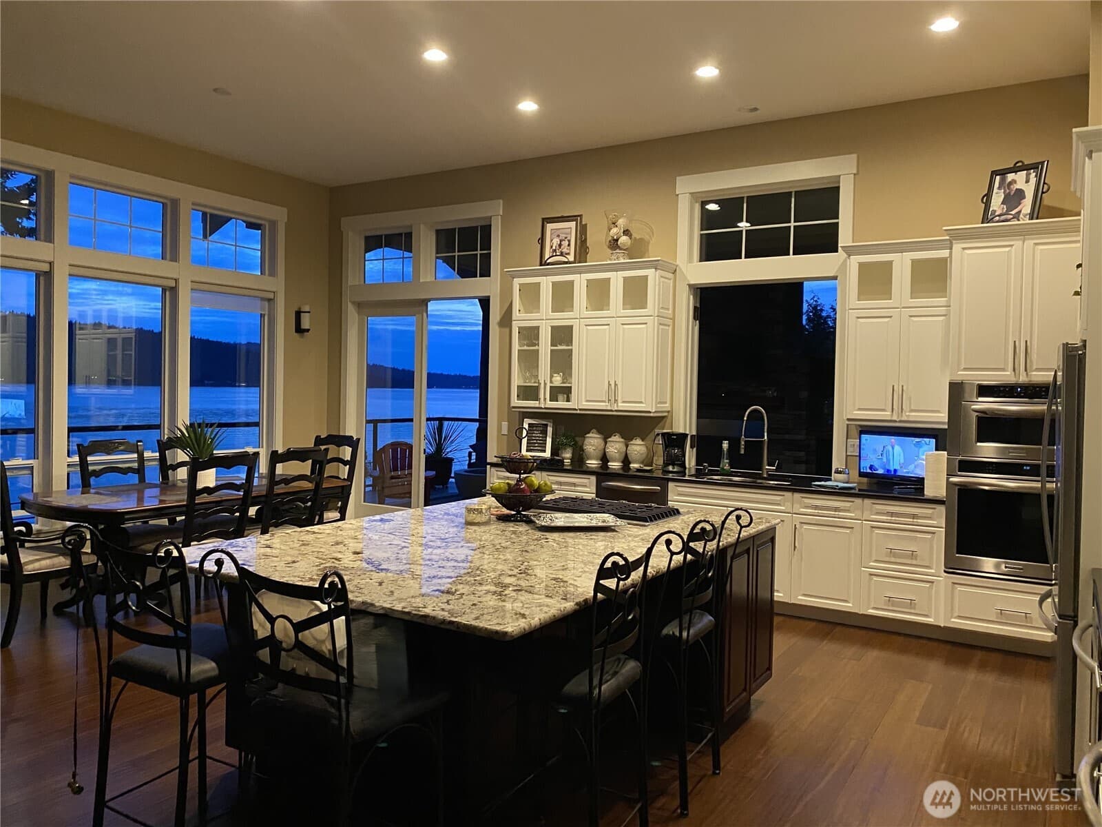 Property photo 33