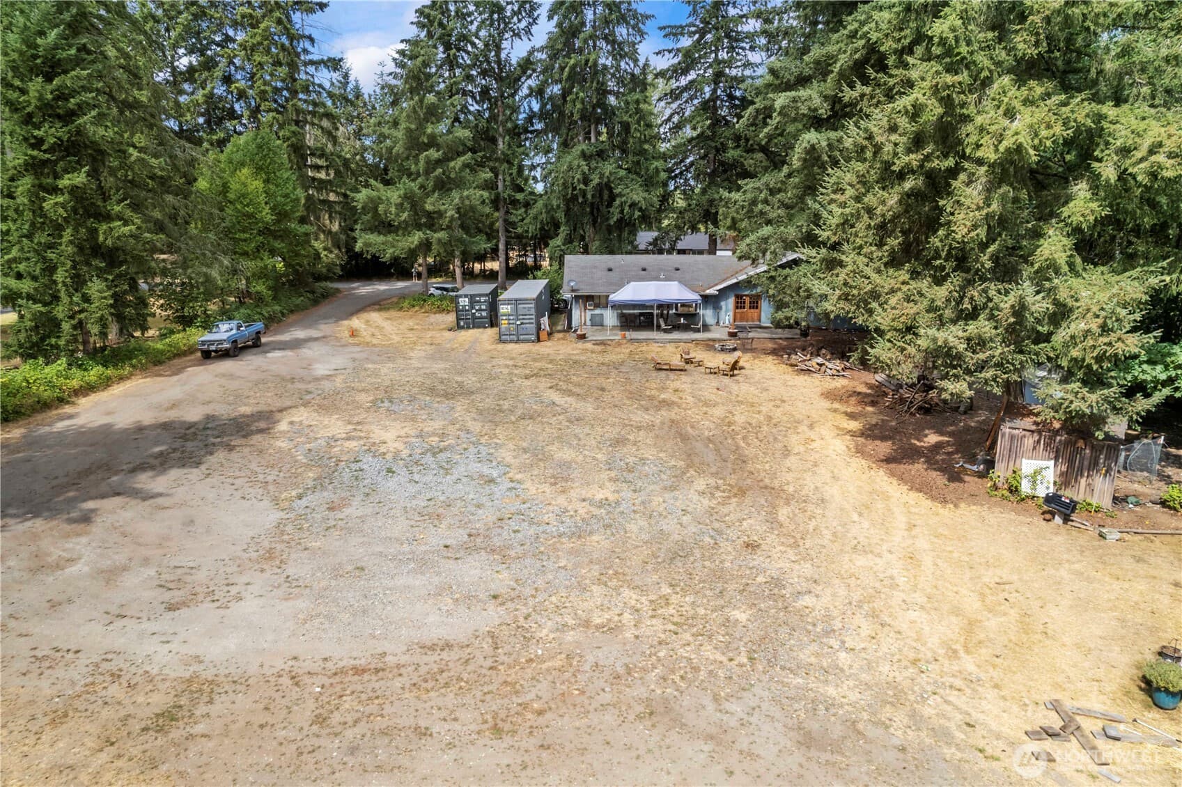 Property photo 38