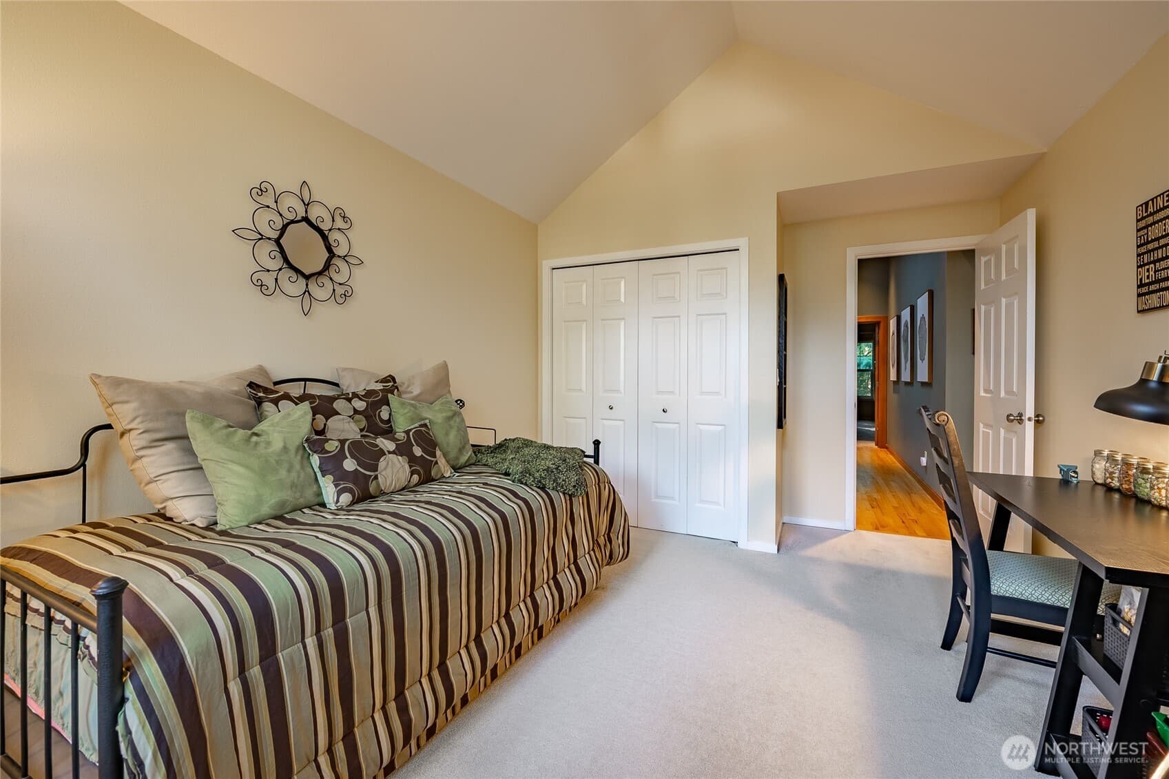 Property photo 33