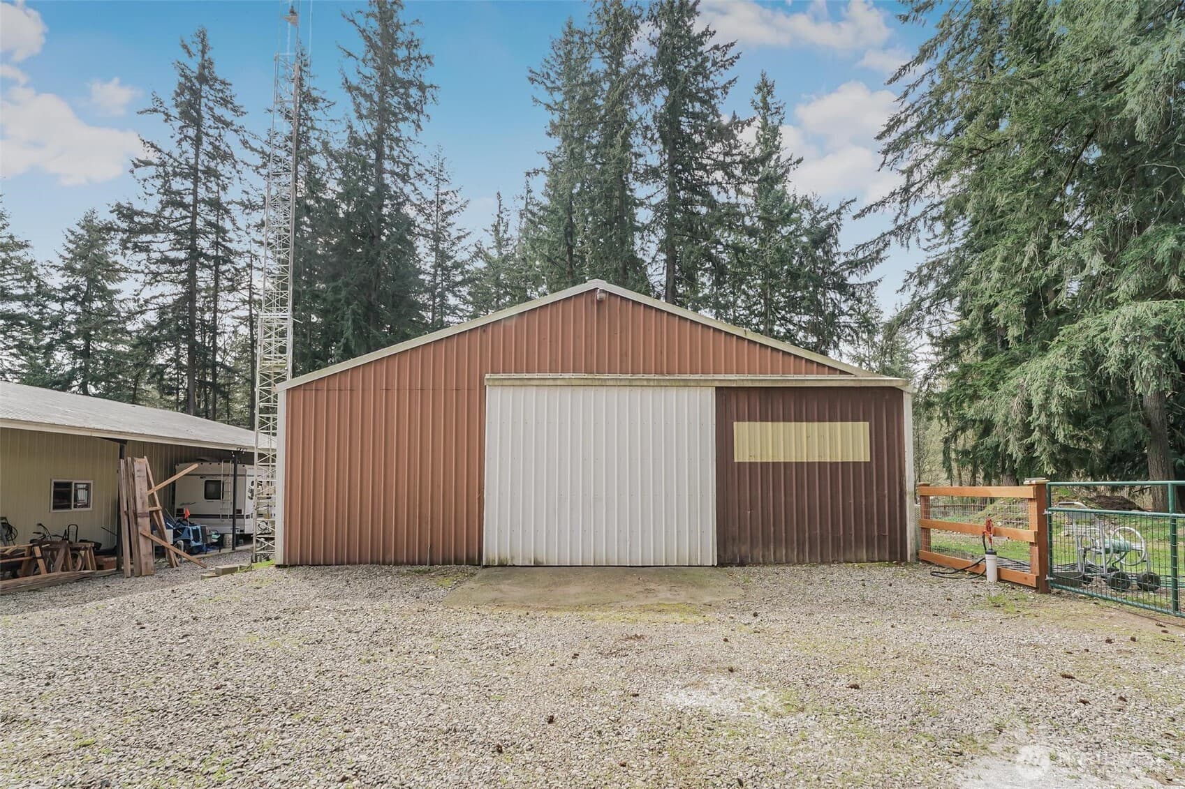 Property photo 31
