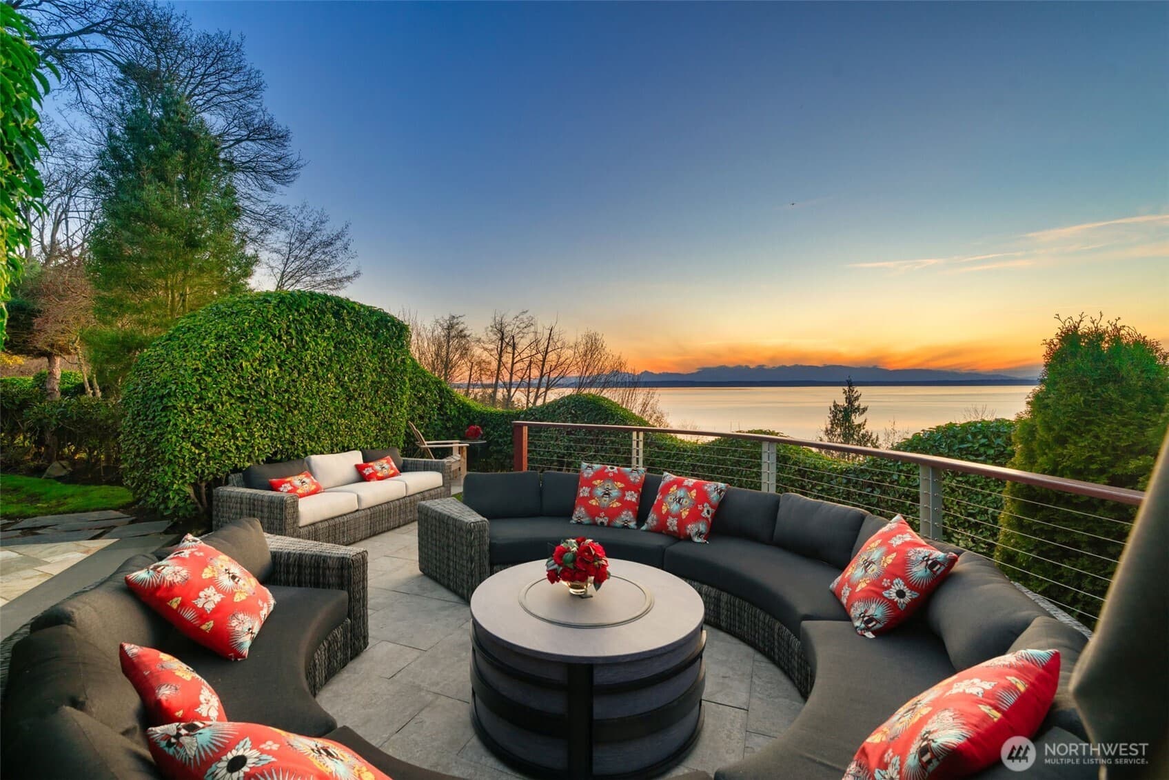 Property photo 33