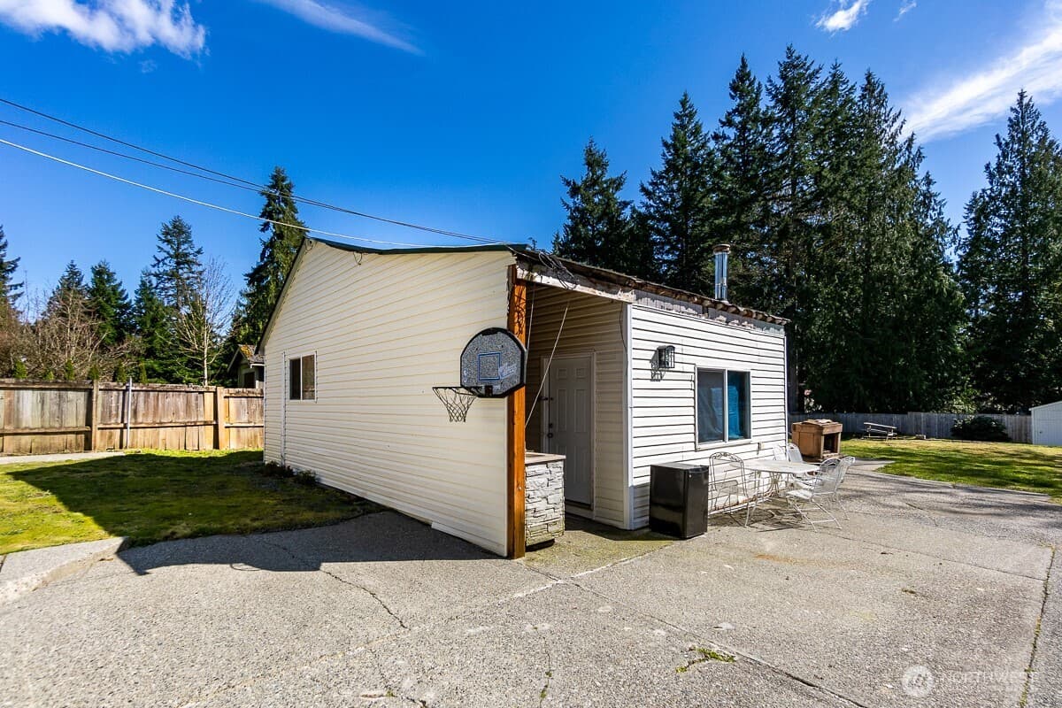 Property photo 30