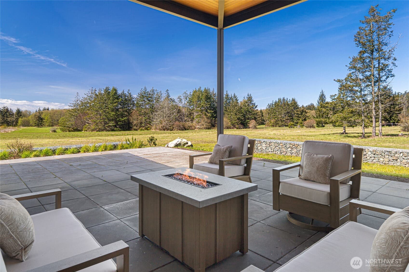 Property photo 33