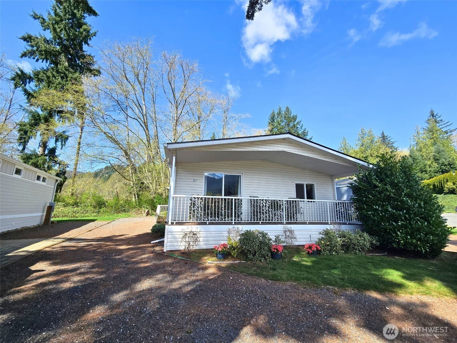 Property photo 28