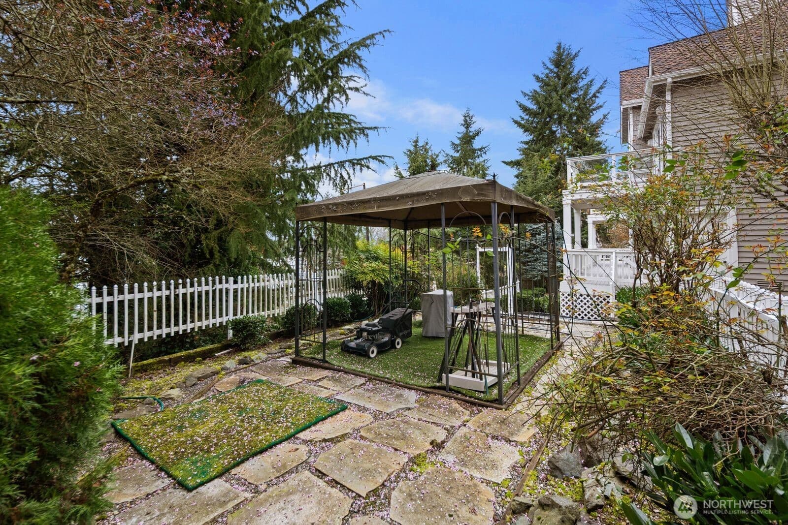 Property photo 35